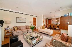 Neville Court, Abbey Road, London, NW8 9DD