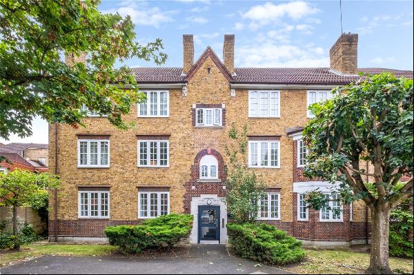 Frogmore, London, SW18 1HL