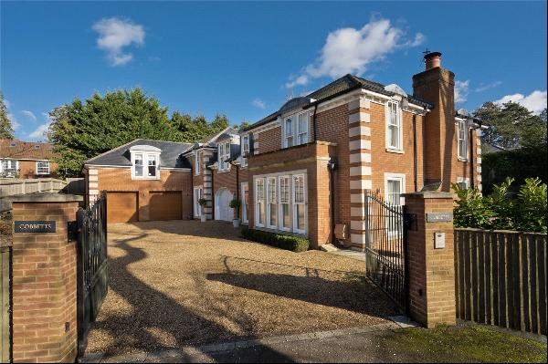 Cobbetts Hill, Weybridge, Surrey, KT13 0UB