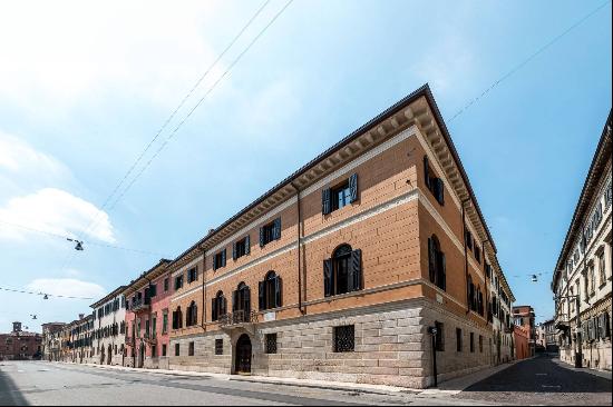 Exclusive penthouse in the heart of Verona: Palazzo Gaspari