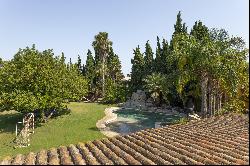 Exceptional rustic house 10 minutes from Sitges.