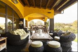 Exceptional rustic house 10 minutes from Sitges.