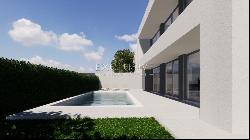 Contemporary house, 4bedroom with swimming pool, for sale Ferragudo, Algarve