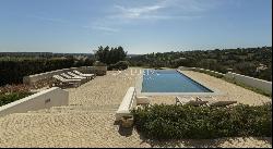 Design country 2+3 bedroom villa with seaviews for sale in Boliqueime Algarve