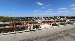 4 bedroom top floor penthouse for sale with sea views in Carvoeiro, West Algarve