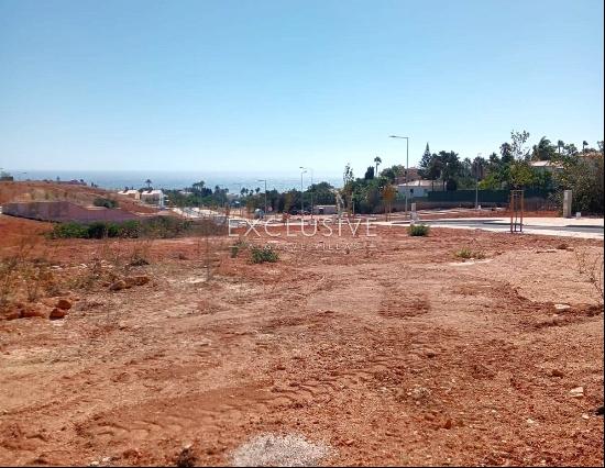 Urban plot for sale in Praia da Luz, Lagos, with Seaviews