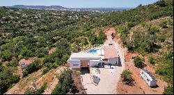 Brand new Modern luxury Villa for sale in Loul&eacute;, Algarve