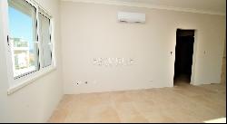 Modern 2 bedroom topfloor apartment with sea view, for sale in Lagos (Algarve)