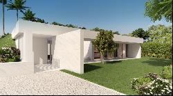 Buy a large villa with a guest house in Almancil near Vale do Lobo, Central Algarve