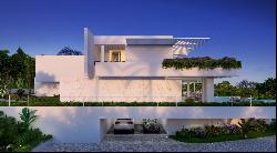 Buy a large villa with a guest house in Almancil near Vale do Lobo, Central Algarve