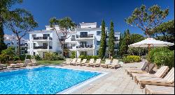 3 bedroom apartments in golf resort, walking distance to the beach, for sale in Albufeira