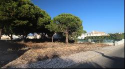 Plot in Varandas do Lago, near Quinta do Lago for sale for construction of Villa