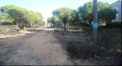 Unique building plot within prestigeous urbanization near Quinta do Lago