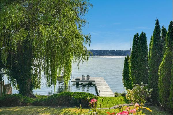 11523 HOLMES POINT DRIVE NE, Kirkland, WA, 98034, USA