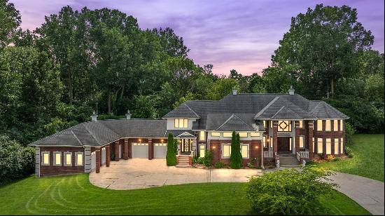 2812 S Telegraph Road, Bloomfield Hills, MI, 48302, USA