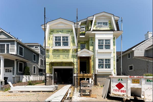 225 7th Street, Avalon, NJ, 08202, USA