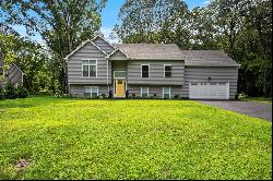 153 Fox Run Lane,Riverhead, NY, 11901