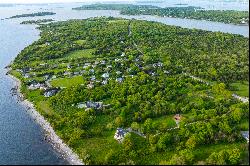 424 Beavertail Road,Jamestown, RI, 02835