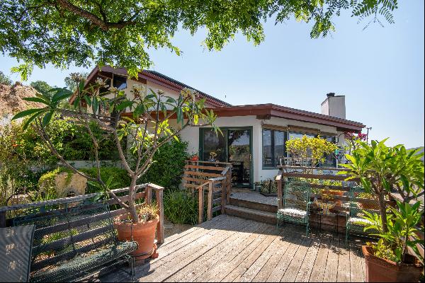 2733 Halsey Road, Topanga