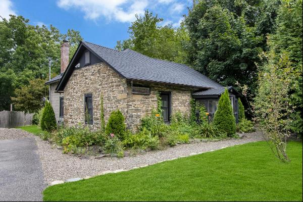 Historic Stone Cottage