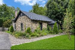 Historic Stone Cottage