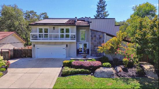 8281 East Hidden Lakes Drive, Granite Bay, CA 95746