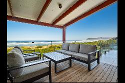 Gorgeous beachfront home.