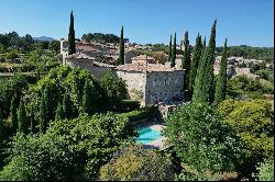 Montellimar Aubenas - Listed castle overlooking the French Tuscany