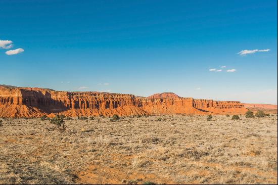 120 acres in Teasdale, Between Velvet Ridges and Boulder Mountain