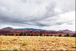 120 acres in Teasdale, Between Velvet Ridges and Boulder Mountain