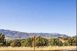 Prime Red Ledges Corner Lot with Mountain Views! Close to Equestrian Facilities