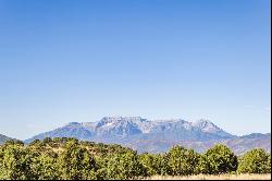 Prime Red Ledges Corner Lot with Mountain Views! Close to Equestrian Facilities