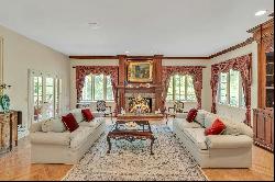 787 Peach Tree Lane, Franklin Lakes, NJ 07417