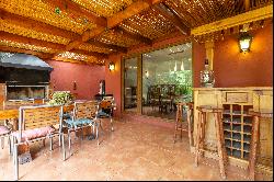 One-story Chilean-style house in the Piedra Roja area.