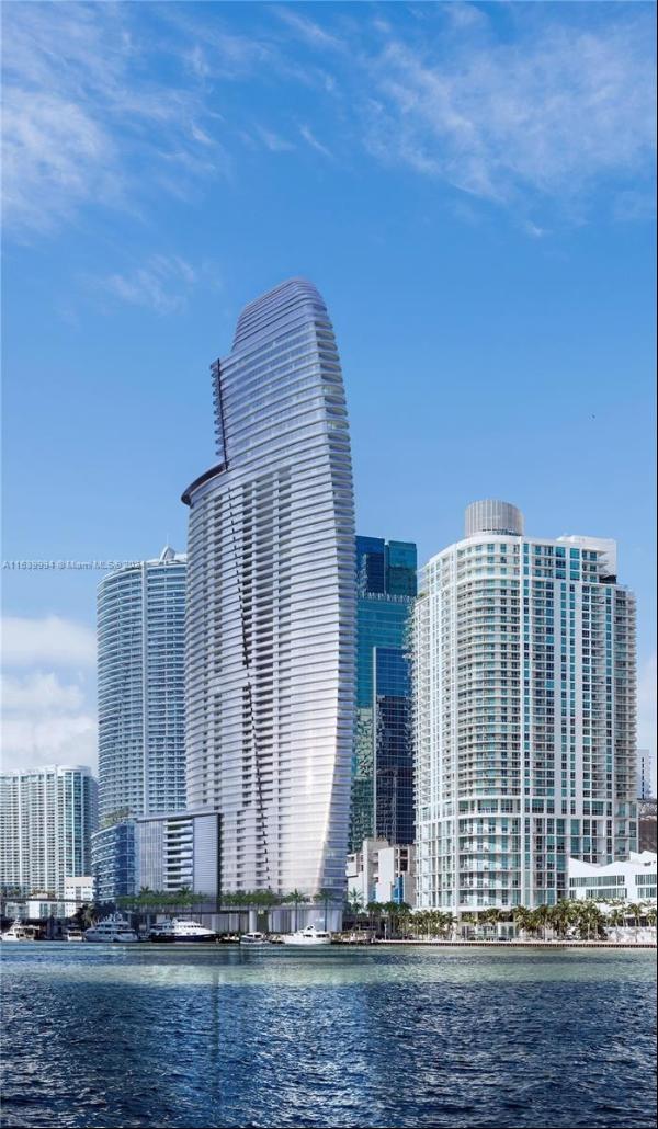 300 Biscayne Blvd Way, Miami, FL, 33131, USA