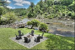 Serene Riverside Living Nestled Along the Coosawattee River