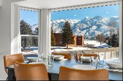 Highly Desirable Short Term Long Term Ski Rental or Corporate Rental