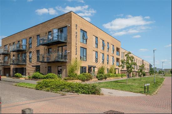 De Havilland House, Whittle Avenue, Trumpington, Cambridge, CB2 9DW