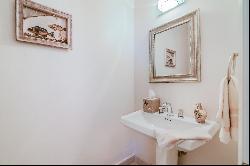 8925 Collins Ave, #11J, Surfside, FL