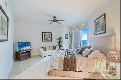 8925 Collins Ave, #11J, Surfside, FL