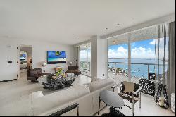 10 Venetian Way, #1103, Miami Beach, FL