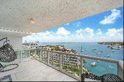 10 Venetian Way, #1103, Miami Beach, FL