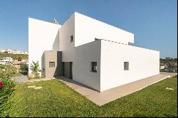 Detached house, 4 bedrooms, for Sale