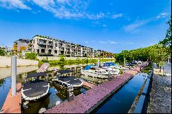 Modern apartment in Dock Marina Boulevard, Prague 8 - Liben ID: 0887