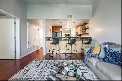 Delightful Condo in Holladay