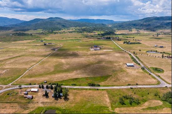 29860 County Road 14, Steamboat Springs, CO 80487