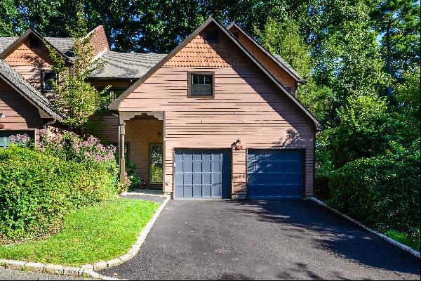 29 Derby Court,Oyster Bay, NY, 11771