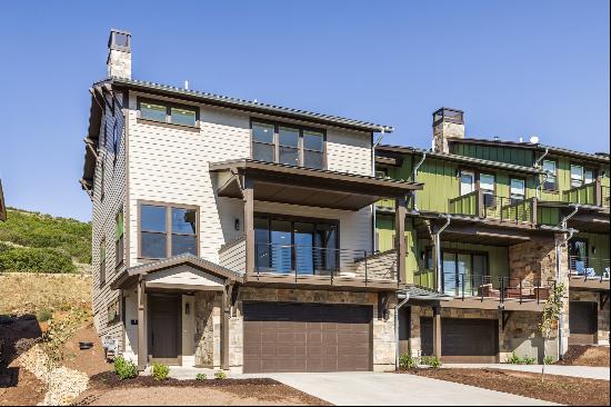 Last Move-In Ready Townhome Only Minutes To Deer Valley!