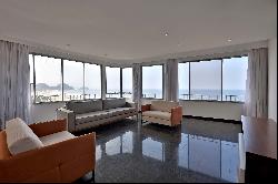 Apartment in front of Copacabana Beach with stunning view