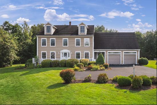 Classic Colonial East of Route 1 in Wells